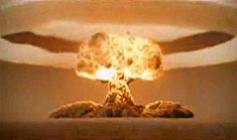 Atomrobbans az "A Vilgkormny totlis uralmi technolgija" cm filmnkbl.